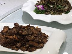 -津悦·正阳春烤鸭(红旗南路店)