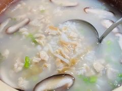 -辉哥火锅(虹桥路店)