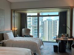 -深圳国际会展中心希尔顿酒店(前海华发冰雪世界店)