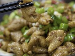 干锅肥肠-北平小馆·烤鸭·家常菜(磨房北里店)