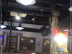 -马路牙子烧烤音乐酒馆(望京店)