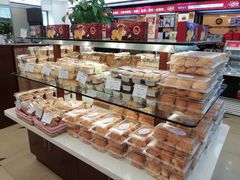 -红宝石·鲜奶小方·海派西点房(南丹店)