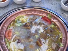 -阿婆情腊排骨火锅(金虹路店)