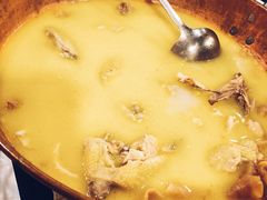 -鲜入围煮花胶鸡海鲜火锅