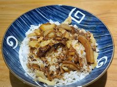 -红猪卤肉饭(大西洋美食城店)