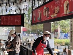 -星巴克臻选(湖滨道店)