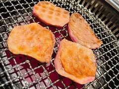 厚贞雪花牛舌-厚贞日式烤肉(龙之梦店)