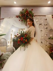 -艾米丽婚纱礼服