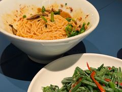 -一坐一忘云南菜(嘉里中心店)