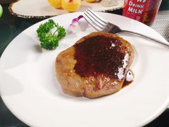 黑椒牛排-忘忧草融合私房菜(红鼎国际店)