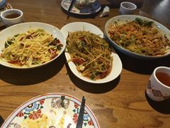 -天山集市(和家乐广场店)