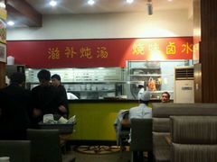 -香港仔茶餐厅(凤阳店)