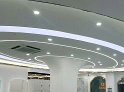 -MOVAN  HAIR莫凡匠人发型屋