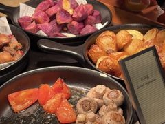 -大中华希尔顿酒店-念自助餐·嗨啤·小龙虾
