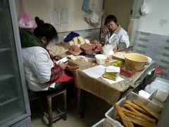 -张阿三馄饨店