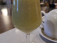 鲜榨番石榴汁-闻见中国海南菜(K11店)