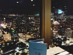 -悉尼塔旋转餐厅