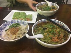 -陕西名小吃(T3航站楼一店)