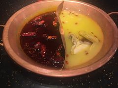 花膠雞湯-成都老码头火锅(旺角店)
