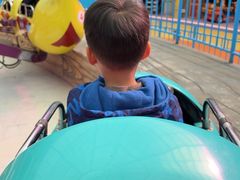 -蓝精灵乐园·世茂精灵之城主题乐园