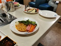 -爱客得牛排海鲜烤肉·火锅自助(春熙路黑金好店)