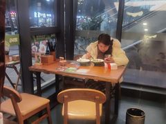 -兵哥豌豆面(雅颂居店)