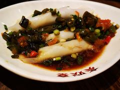 -亮欢寨酸汤鱼(沙冲路店)