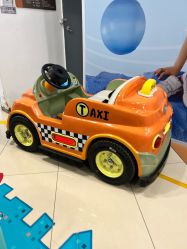 -纽西卡汽车小镇(大悦城店)