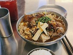 -蓉三少冒烤鸭·四川小吃集(北京首店)