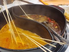 -五味缘小郡肝串串火锅(泛悦城市奥特莱斯店)