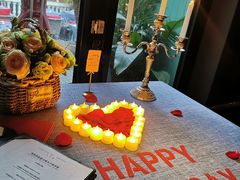 -弦月窗LUNETTE BY AMANDA(复兴路店)