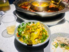 -融泽漁悦三只耳鱼火锅(南郑大道店)