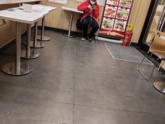 -华莱士·全鸡汉堡(财经学院店)