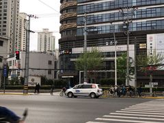 -三人行骨头王火锅(长寿店)
