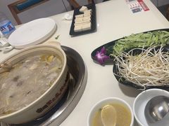 -土连锅·现熬养生汤锅(梁家巷店)
