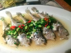 -梁家大院•农家菜(昆山会展中心店)