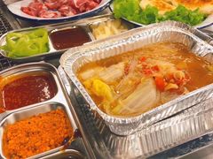-马路牙子烧烤音乐酒馆(望京店)