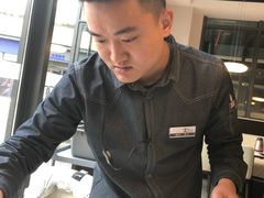 -煲王粤菜餐厅(中侨中心店)