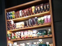 零售区-星巴克(广州光明广场店)