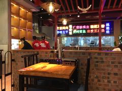 大堂-怪噜范·老贵阳街头名小吃(数博万达店)