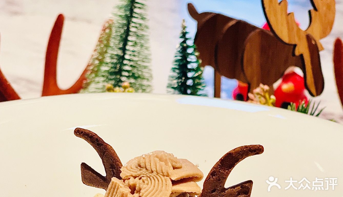 甜品界的天花板丨这个圣诞真「怪诞」🎄