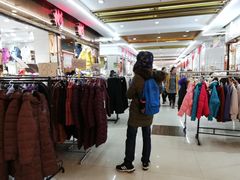 -汉口北国际商品交易中心品牌服装城