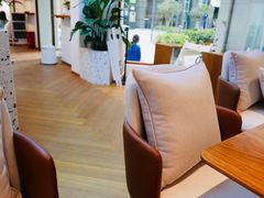 -Line 咖啡(石厦花园店)