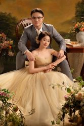 -雪中彩影婚纱摄影·微光艺术中心