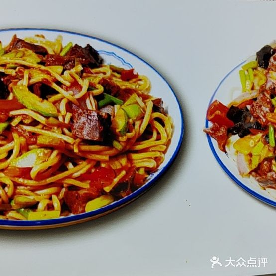 陇派兰州牛肉面(汕头路鲁商首府店)