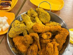 -BHC炸鸡(明洞总店)