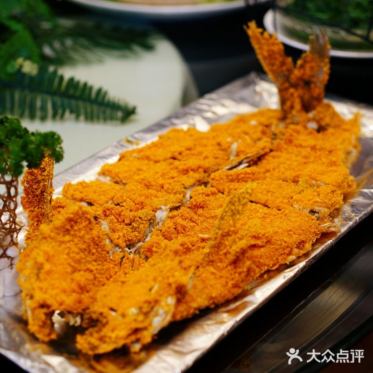 丹江大观苑第六届秋获节，吃全鱼宴，住湖景房，超奶丝～