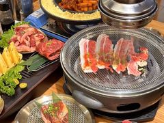 -青瓦餐厅·生鱼片·韩园烤肉(西塔店)