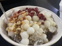 冰汤圆-储奇门鳝鱼火锅(总店)