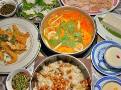 -禄婶鸡煲·打边炉